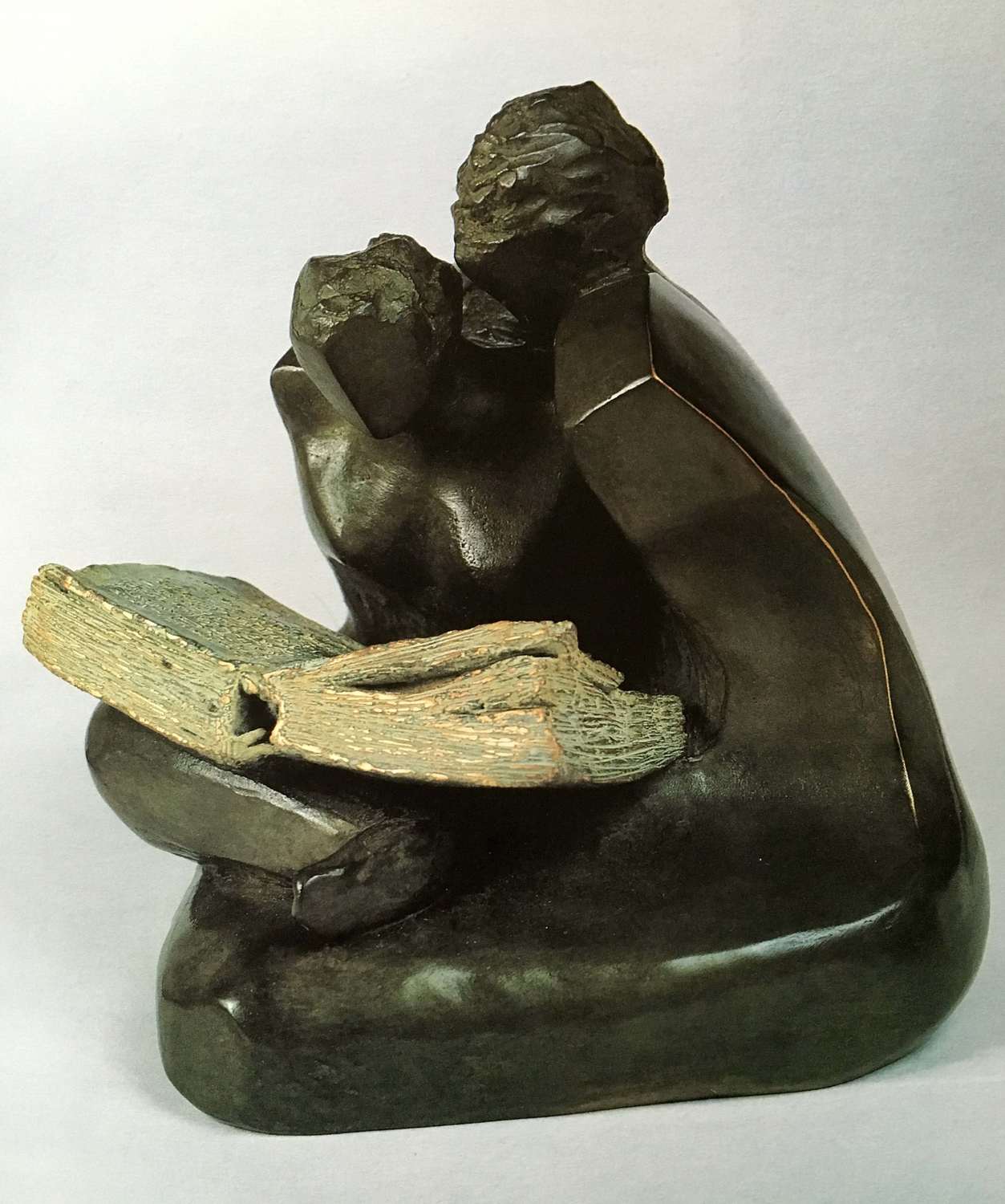 Large titre lecture anne e de cre ation 1988 dimensions 15.5 x 17 x 15 cm matie re bronze prix 40 000 monument 2 50 me tres existe aussi en 70 cm